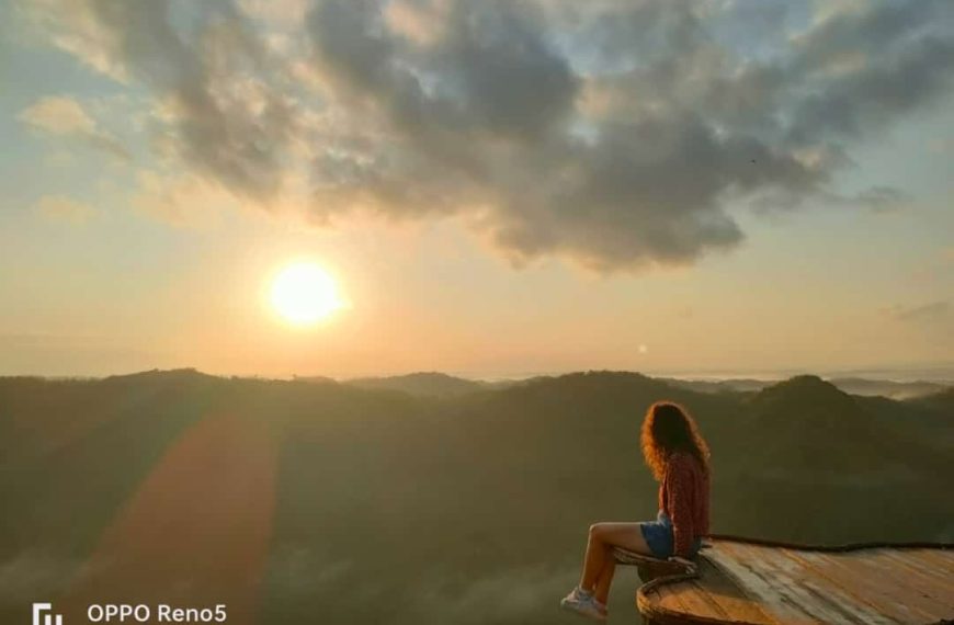 Panguk Hill Sunrise: Witness the Breathtaking Beauty of Nature’s First Light
